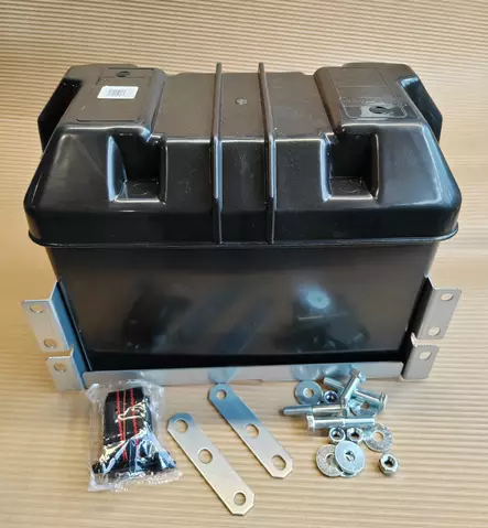 Akkulaatikko telineellä - Venetrailereiden lisävarusteet - 2210 - 1