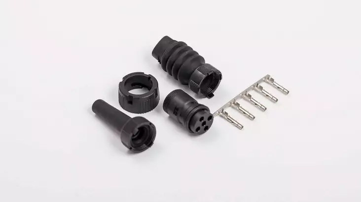 Takavalon liitin 5-nap - Johdot, johtosarjat - 298 - 1